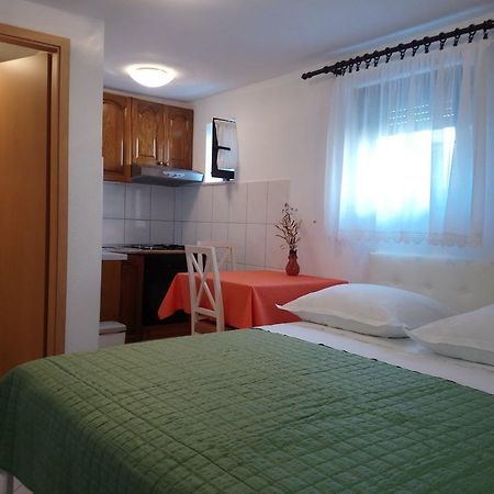 Apartment Marija Trogir Exterior photo